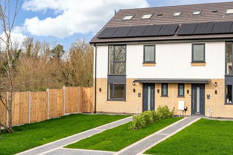 undefined, Dovedale, Ware SG12