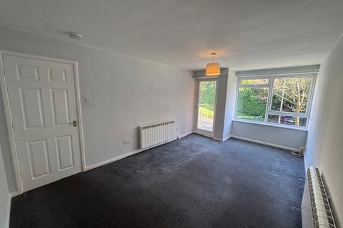 2 bedroom flat to rent, Woburn Crescent, BIRMINGHAM