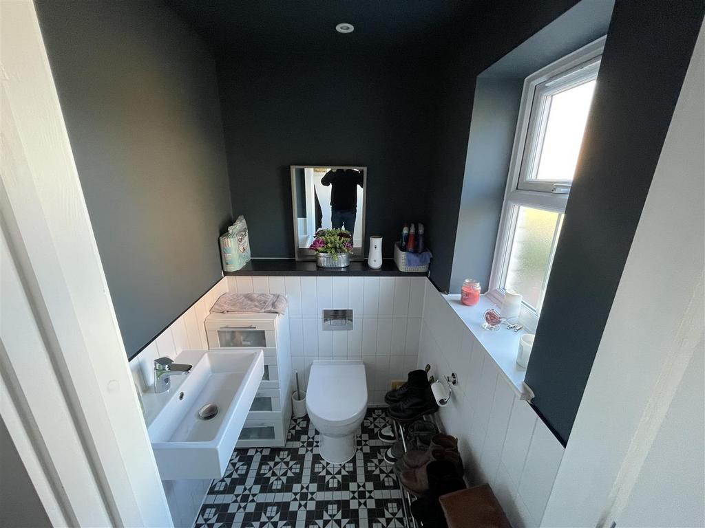 Downstairs Cloakroom