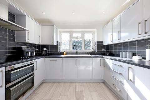 4 bedroom house for sale, Dell Lees, Beaconsfield, HP9