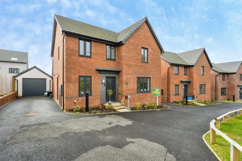 4 bedroom detached house for sale, Golygfa Llysninni, Penllergaer, SWANSEA