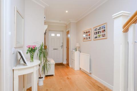 undefined, Halcyon Close, Oxshott, KT22