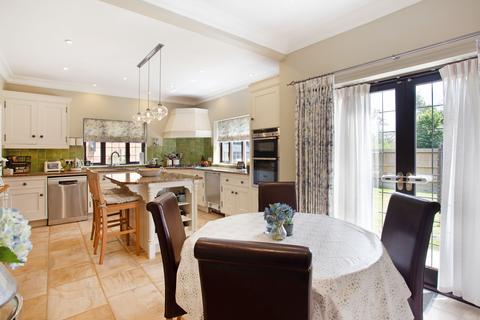 undefined, Broomer Place, Cheshunt, EN8