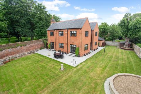 undefined, Broomer Place, Cheshunt, EN8