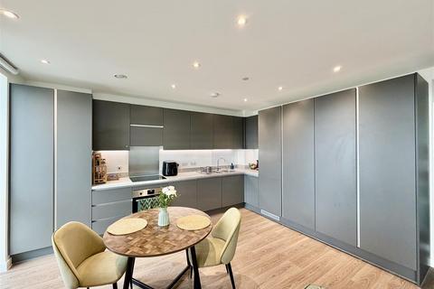 2 bedroom apartment to rent, 5 New Road, Feltham TW14