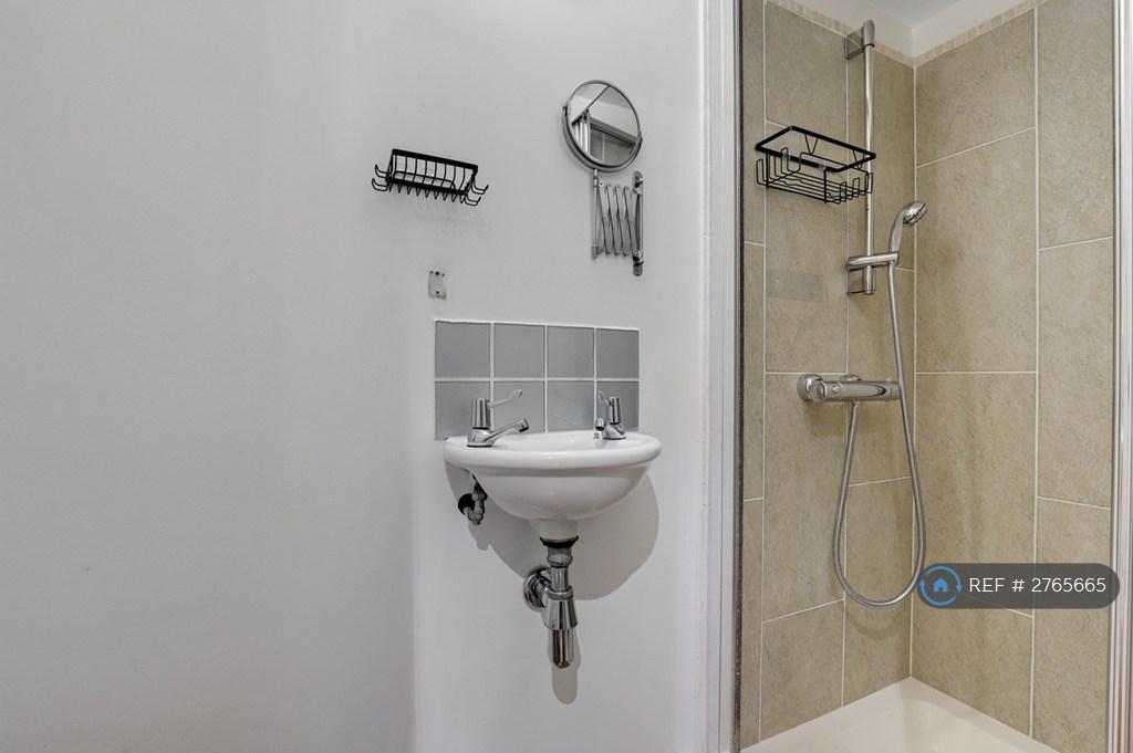 Bathroom 2