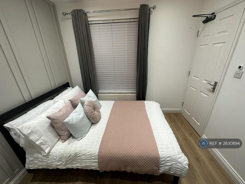 Room 3