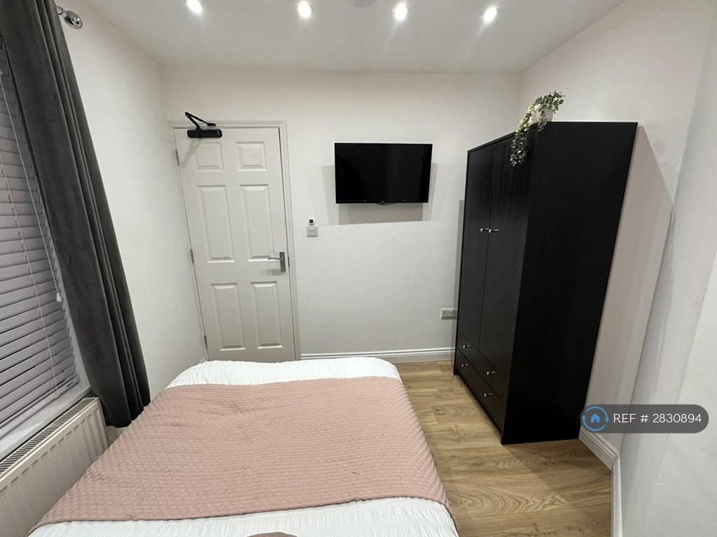 Room 3