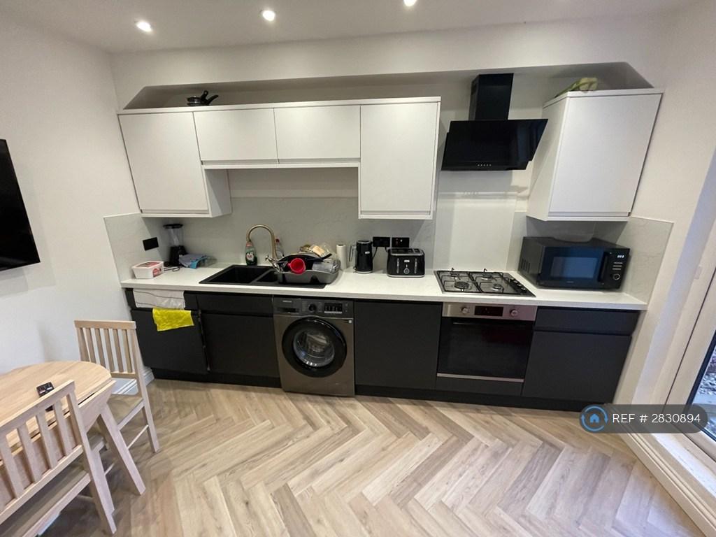 Communal Kitchen