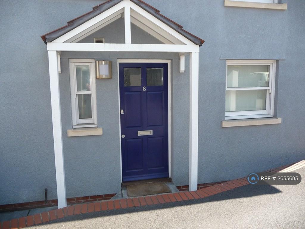 Separate Front Entrance