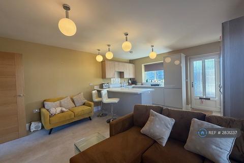 undefined, Russell Drive, Nottingham, NG8