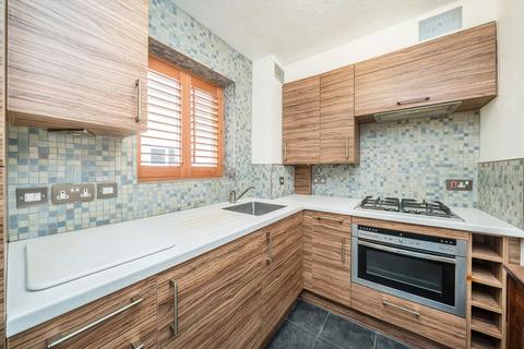 1 bedroom flat for sale, Ewell Road, Surbiton KT6