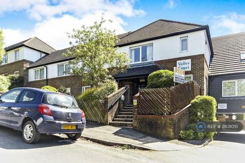 undefined, Beechwood Gardens, Caterham, CR3