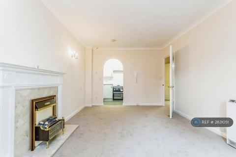 undefined, Beechwood Gardens, Caterham, CR3