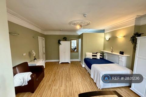 undefined, Hammersmith Grove, London, W6
