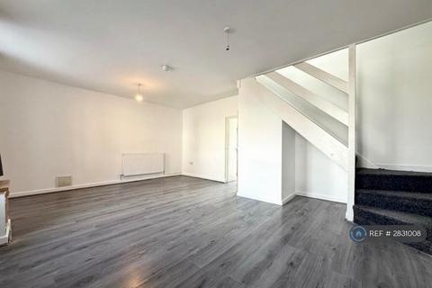 2 bedroom terraced house to rent, Gadlys Road, Aberdare, CF44