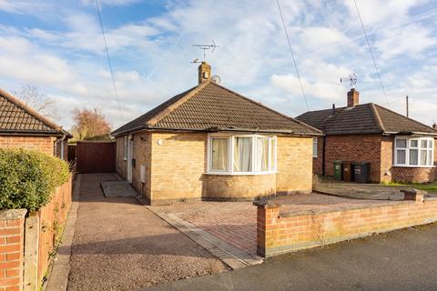 2 bedroom detached bungalow for sale, Farndale Drive, Loughborough, LE11