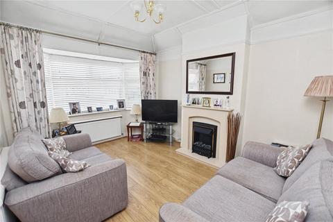 2 bedroom bungalow for sale, Wenvoe Avenue, Bexleyheath, DA7