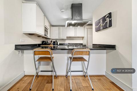 1 bedroom flat to rent, Meridian Court, London, SE15
