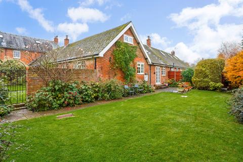 Sandy Lane, Cheltenham, GL53