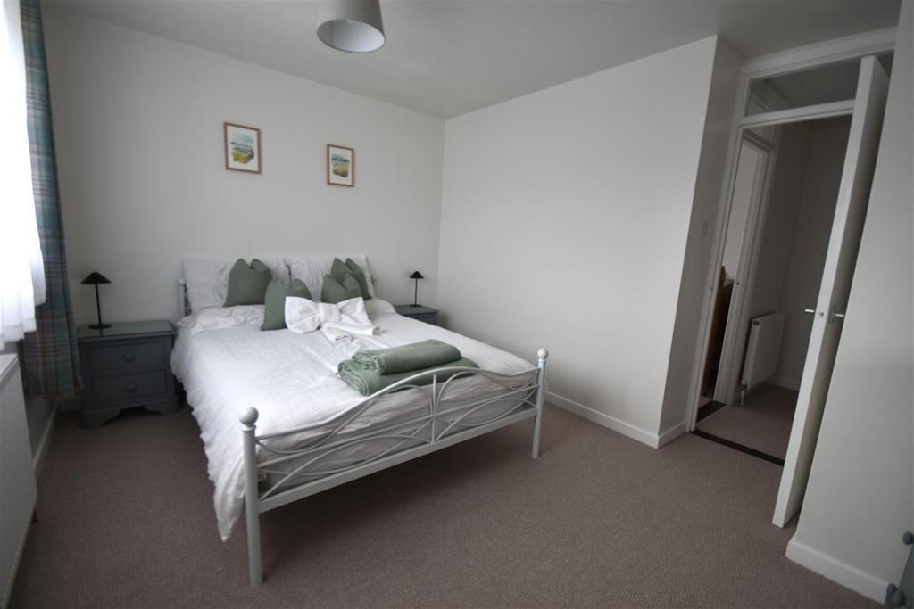 Bedroom one .JPG