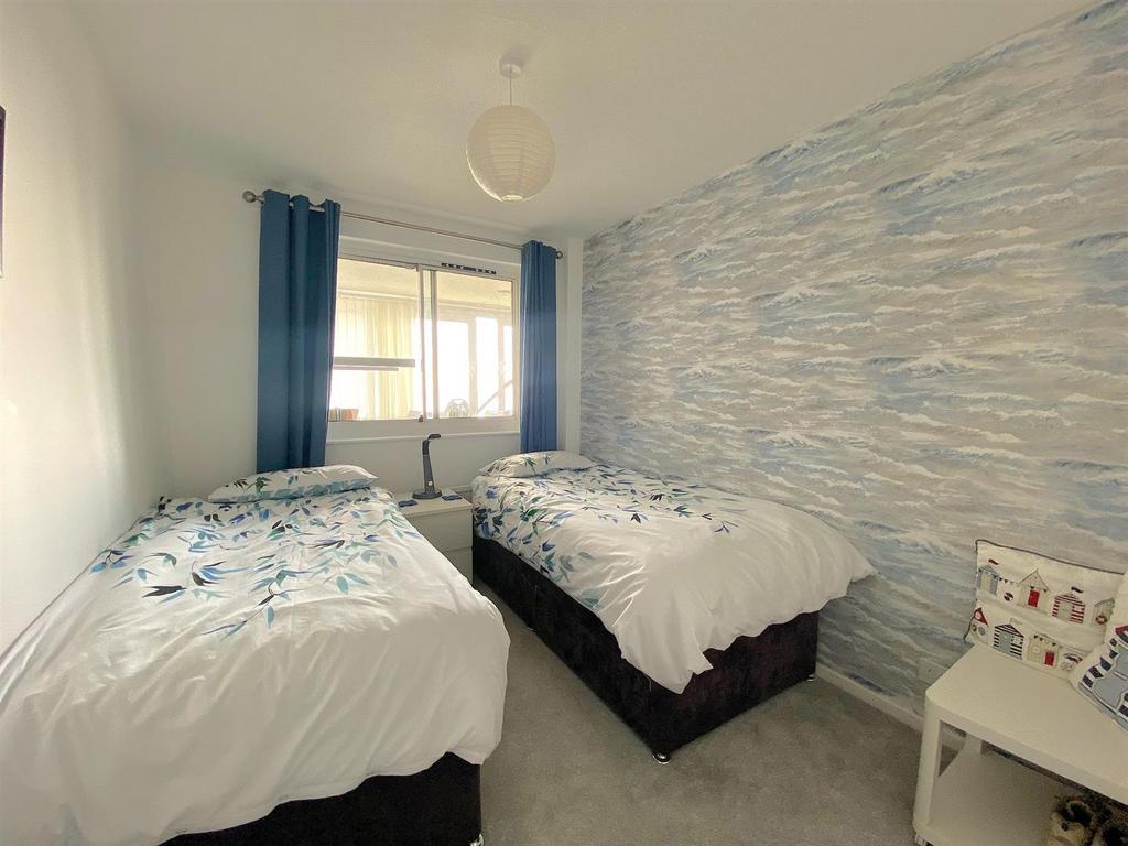 14 Barbados - Bed3.jpg