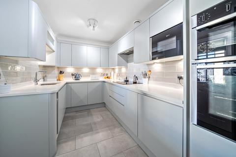 3 bedroom flat for sale, Imperial Square, Cheltenham, GL50