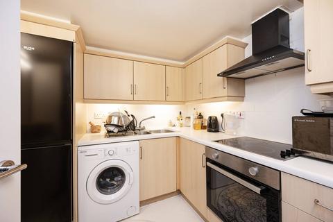 undefined, Prescot Street, City, London, E1
