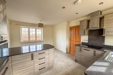 3 bedroom detached house for sale, Main Street, BECKLEY, TN31