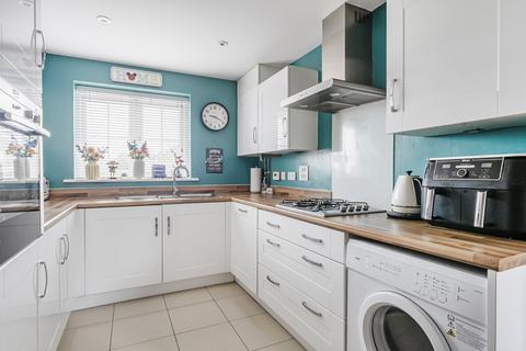 undefined, Davy Drive, Shefford, SG17