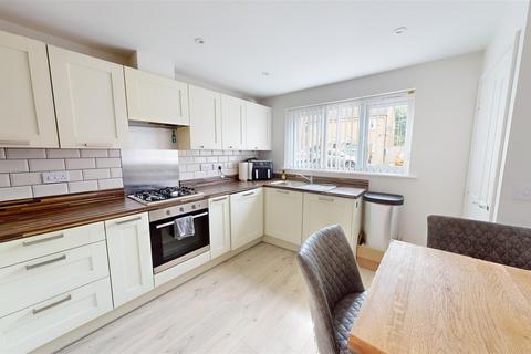undefined, Denham Drive, Bradford