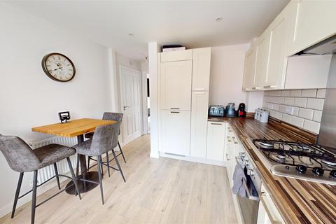 undefined, Denham Drive, Bradford