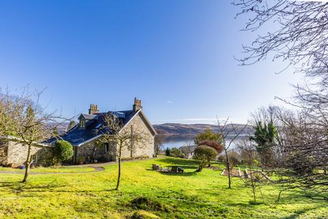 undefined, Hillside, Tighnabruaich, Argyll and Bute, PA21