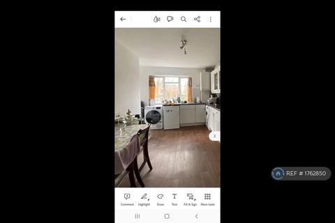 2 bedroom flat to rent, Barclay Mansions, Bournemouth, BH2