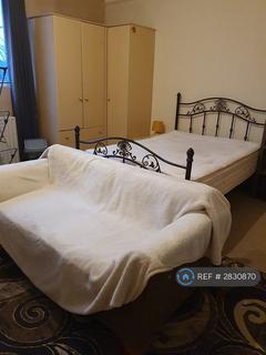 1 bedroom in a house share to rent, Avenue Road, Rowley Regis, B65