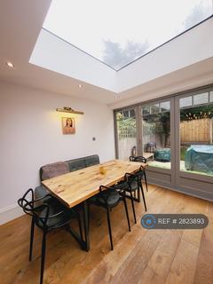 undefined, Denton Rd, Twickenham, TW1