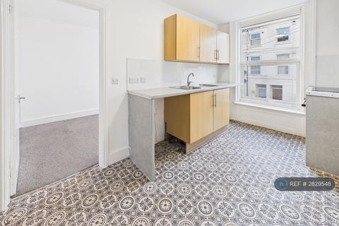 undefined, Wellington Street, Gloucester, GL1