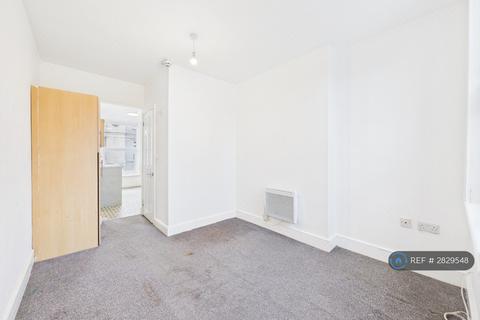 undefined, Wellington Street, Gloucester, GL1