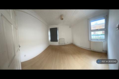 undefined, Peak Hill Gardens, London, SE26