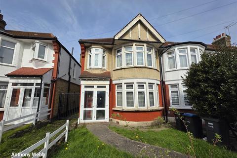 3 bedroom house for sale, Grenoble Gardens, Palmers Green, London N13