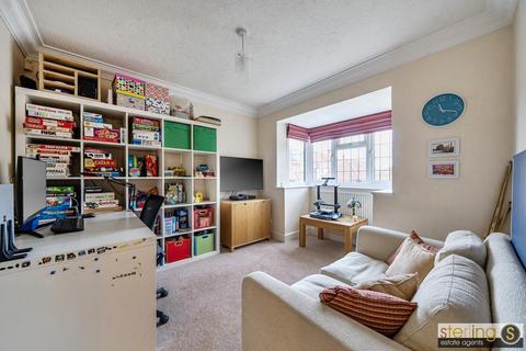5 bedroom detached house for sale, Bishops Field, Aston Clinton