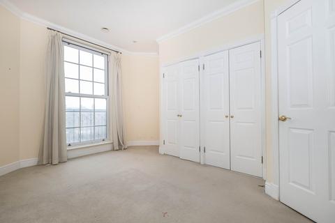 3 bedroom flat for sale, Chapman Square, London, SW19