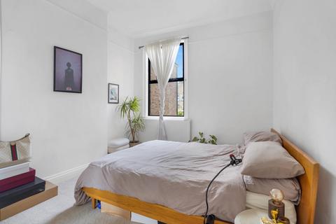 2 bedroom apartment for sale, Wiverton Road, Sydenham, London, SE26