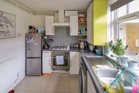 undefined, Goodenough Way, Coulsdon, CR5 1DZ