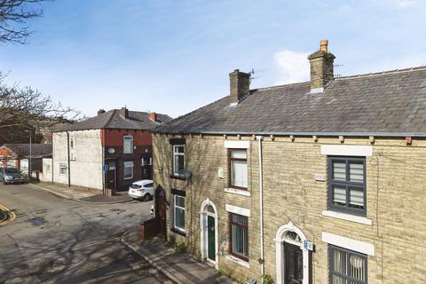 3 bedroom end of terrace house for sale, Kershaw Street, Oldham OL2