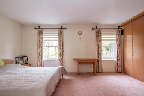 undefined, Woodville Gardens, Ealing, W5