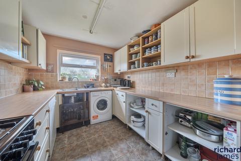 4 bedroom semi-detached house for sale, East View, Broad Town Road, Broad Town, SN4