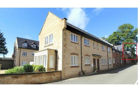 undefined, High Street, Brackley, NN13