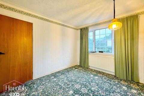 3 bedroom detached house for sale, Dolau Fan Road, Burry Port SA16