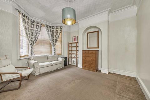 4 bedroom terraced house for sale, Brayburne Avenue, London SW4